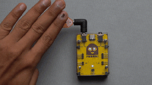 LED eyes of Roboki Lights up when sensor reads value.gif