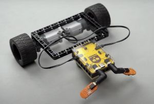 Line follower bot made with Roboki tutorial .jpg